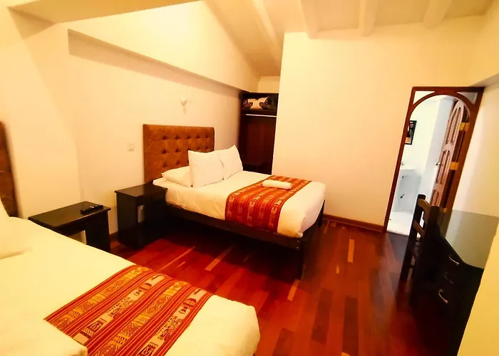 Hotel Paqarina San Blas *