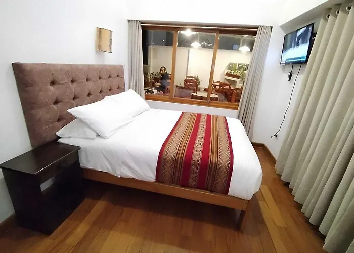 Hotel Paqarina San Blas *